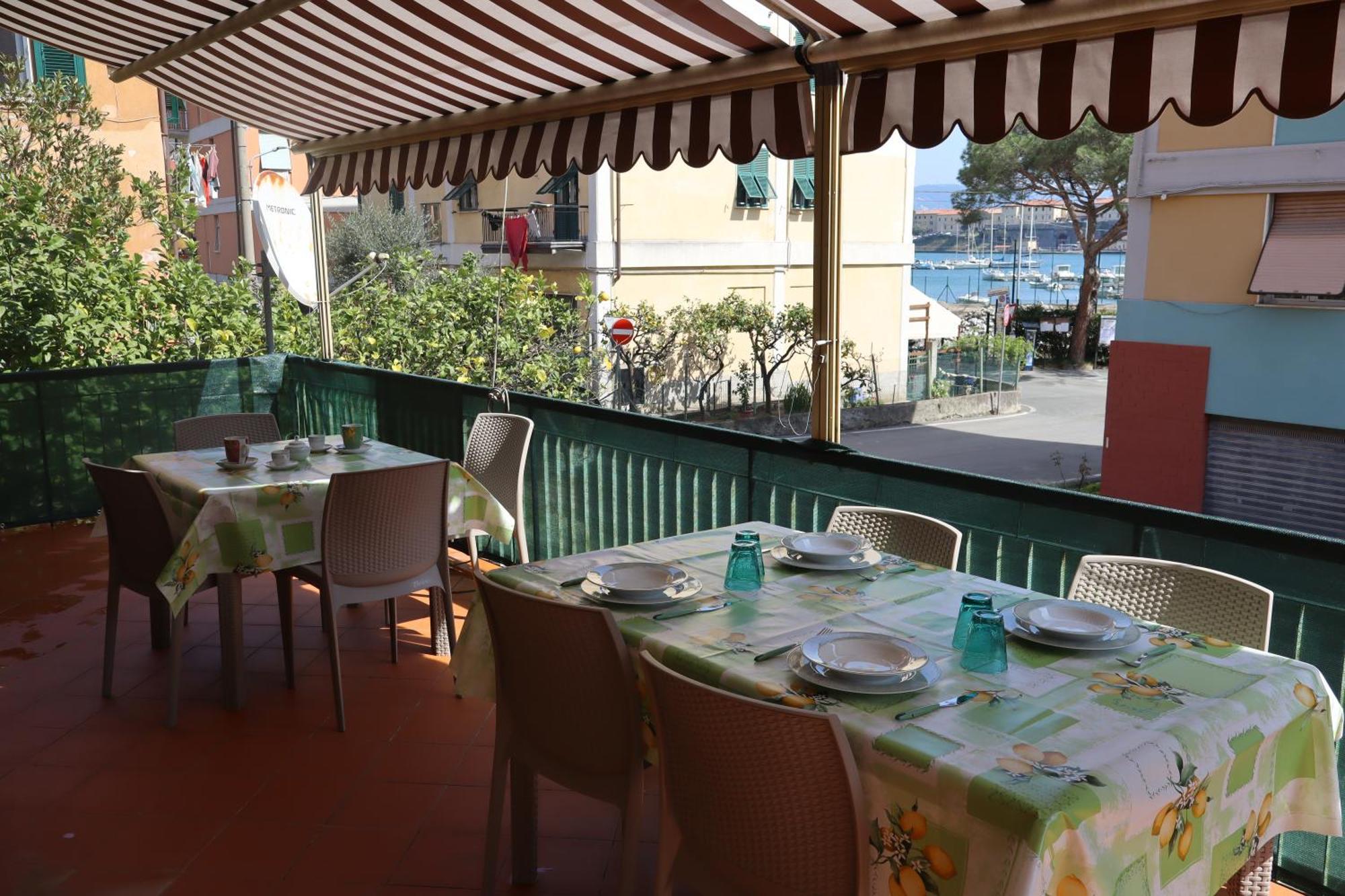 Giulio'S Terraces In The Bay Apartment Porto Venere Exterior photo